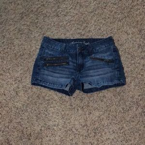 American Eagle denim shorts with zipper pockets